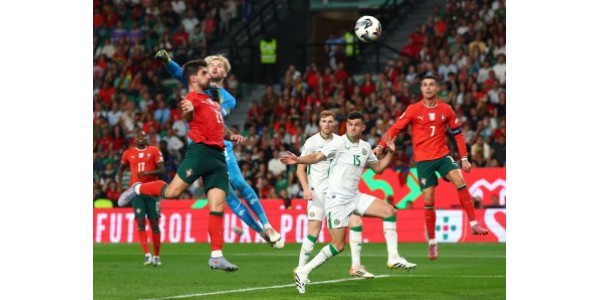 Cristiano Ronaldo defronta a seleção jovem mais forte de Portugal Cristiano Ronaldo defronta a seleção jovem mais forte de Portugal